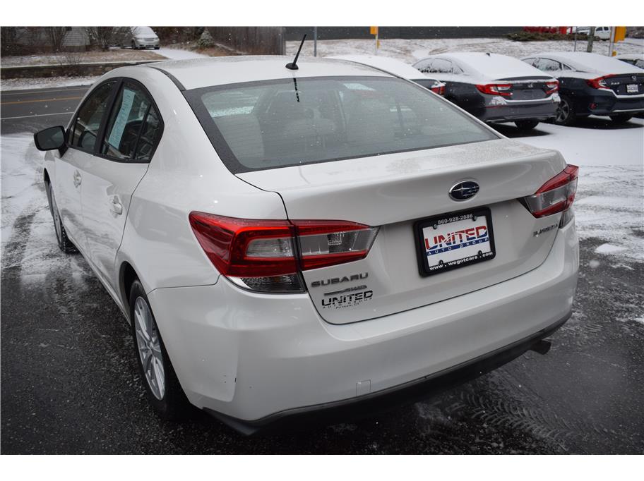 Vehicle image 15 of 31