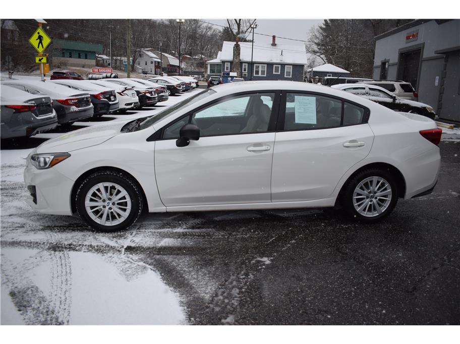 Vehicle image 12 of 31