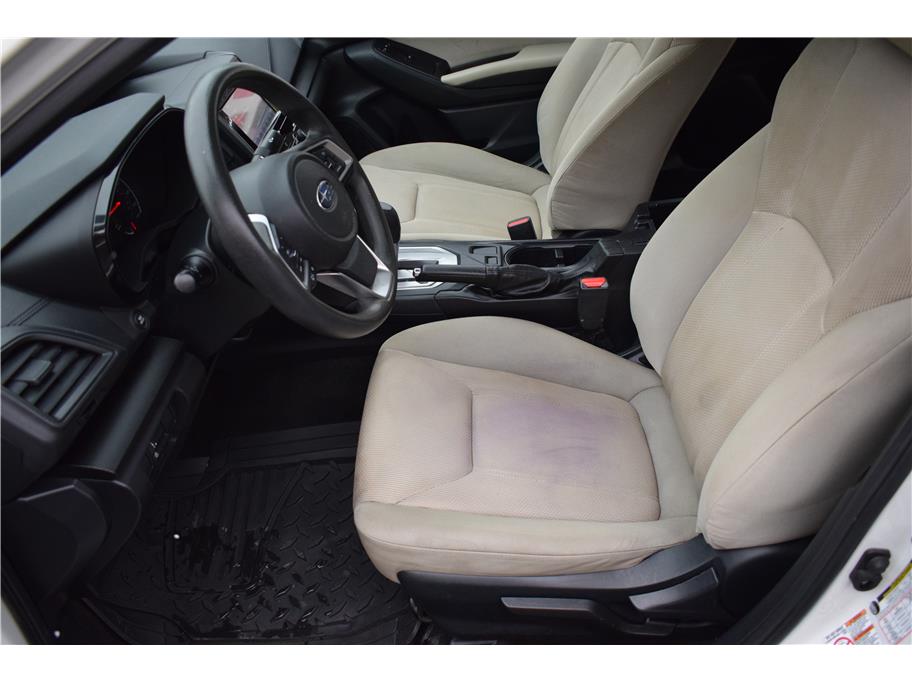 Vehicle image 22 of 31