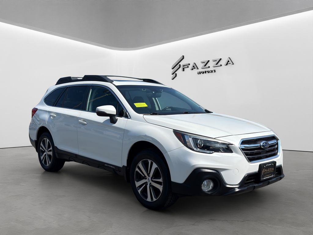 2019 Subaru Outback Limited Image 3 of 26