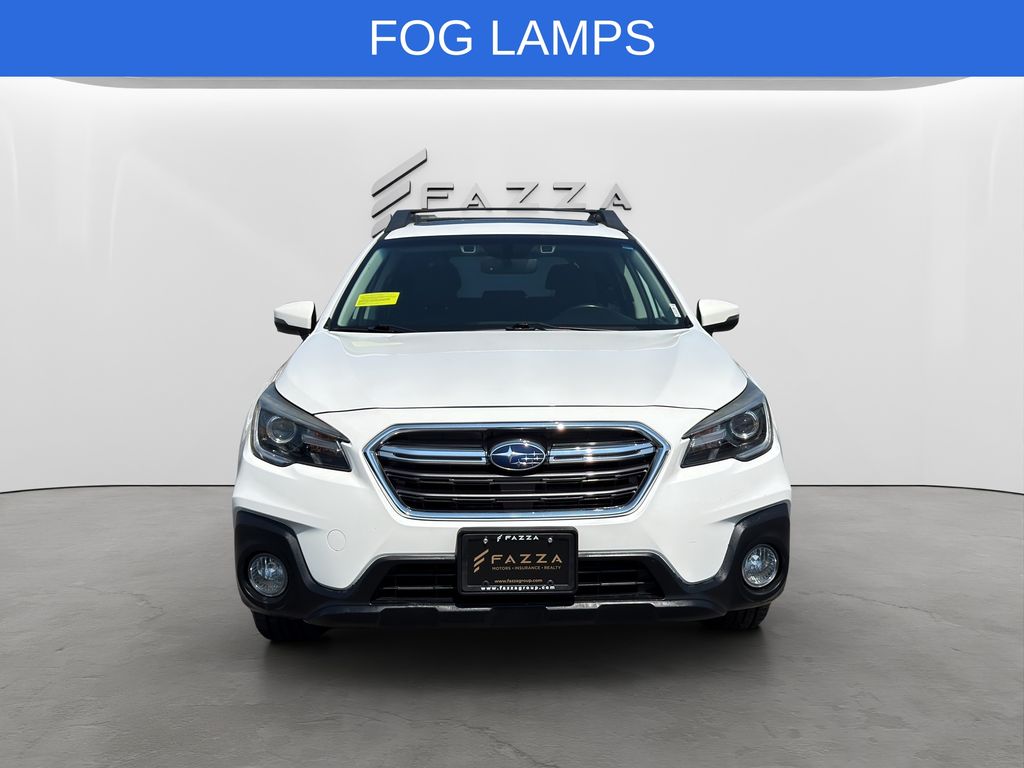 2019 Subaru Outback Limited Image 2 of 26