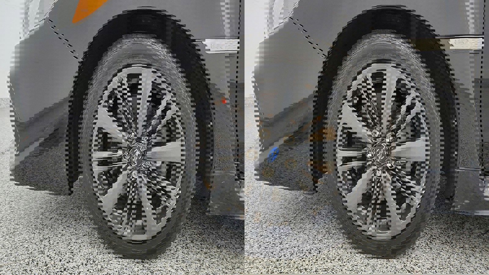 Vehicle image 19 of 48