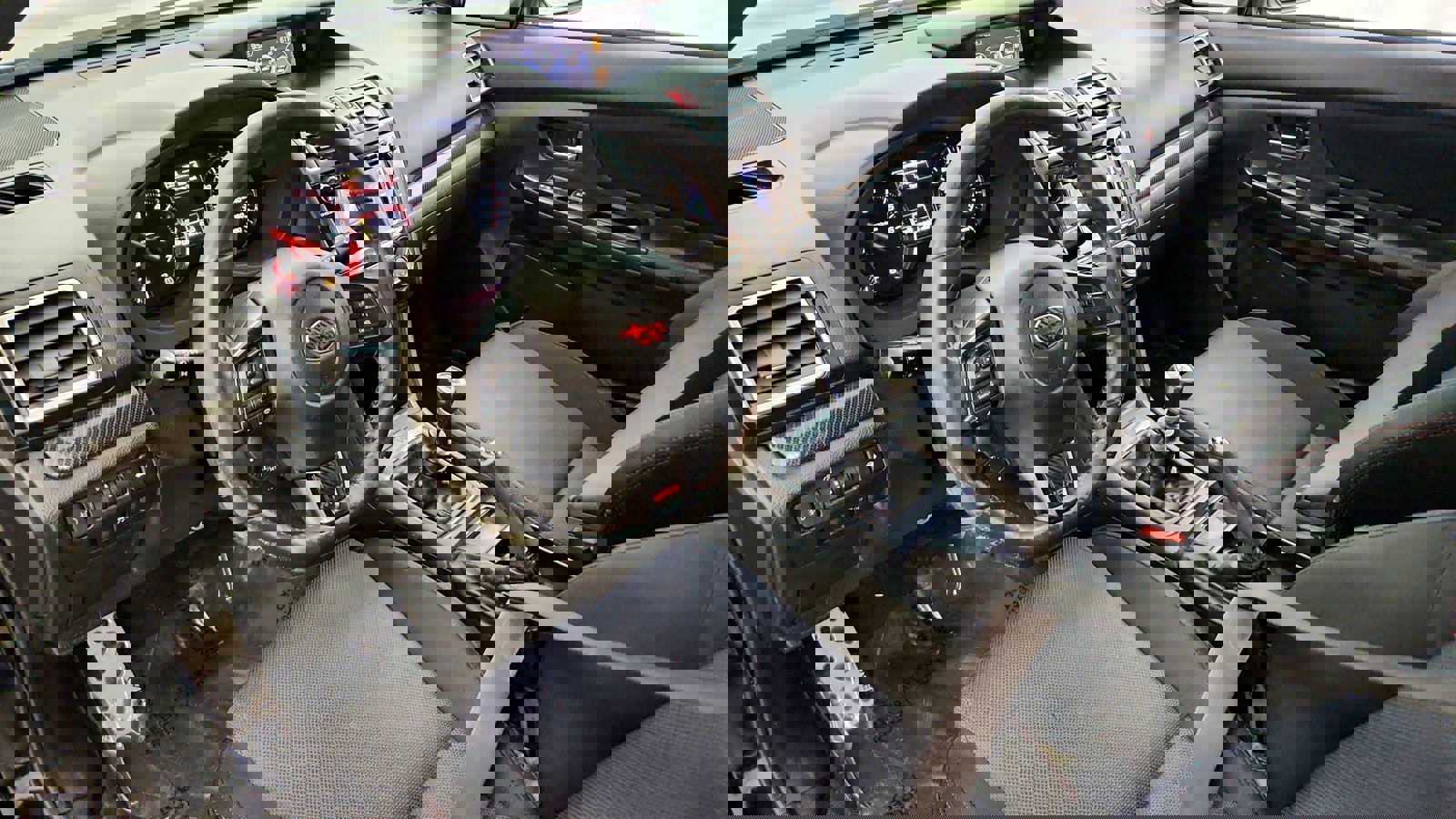 Vehicle image 36 of 48