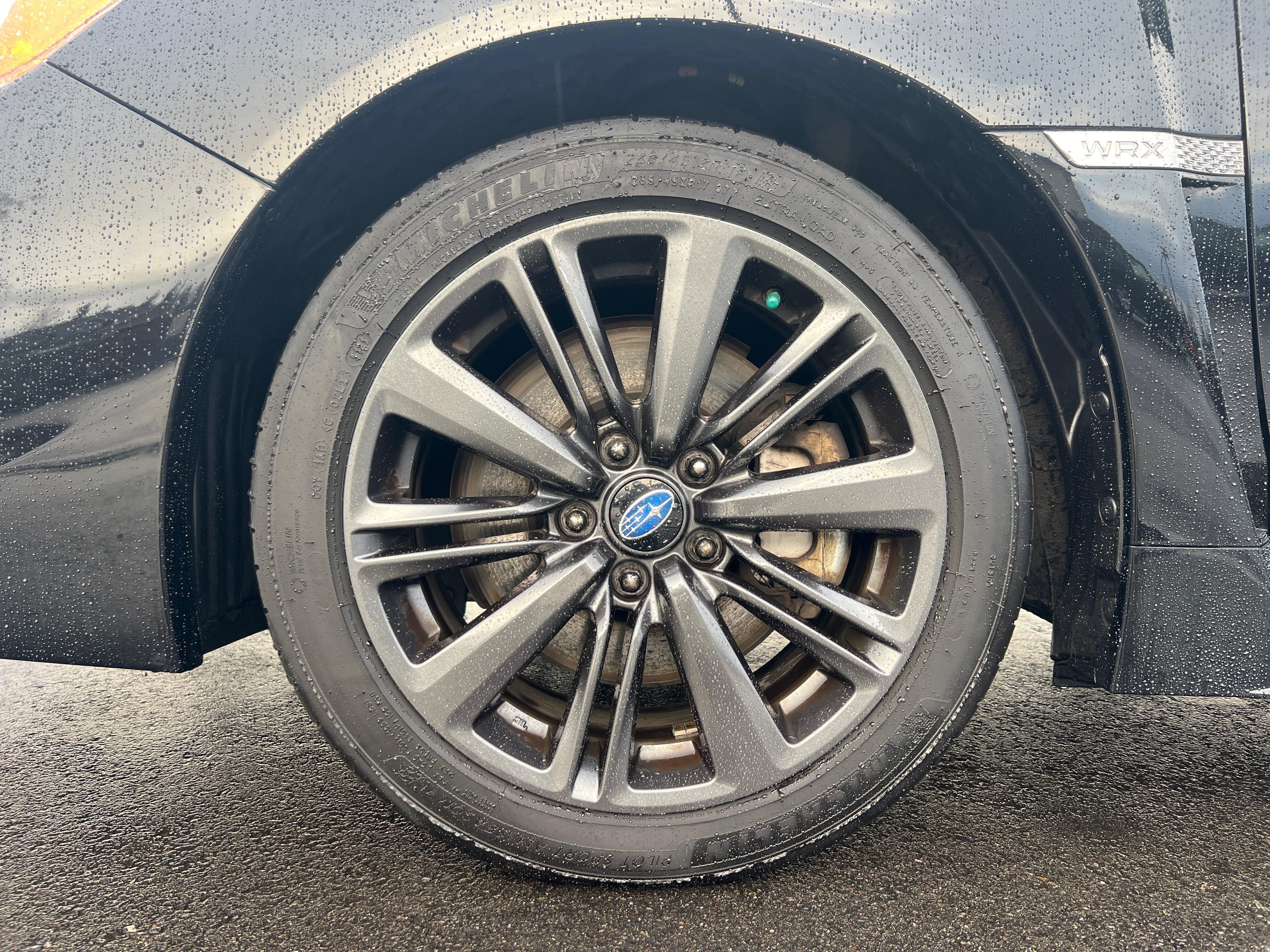 Vehicle image 9 of 23