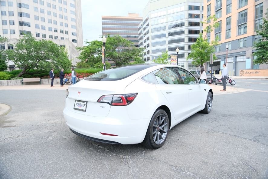 Vehicle image 5 of 35