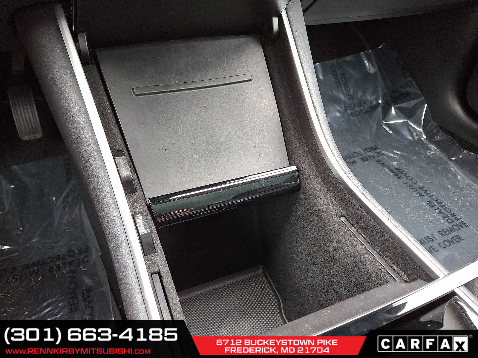 Vehicle image 16 of 32