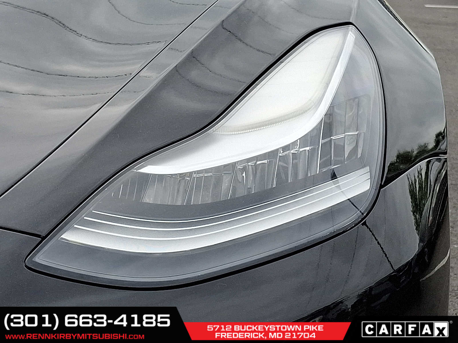 Vehicle image 10 of 32