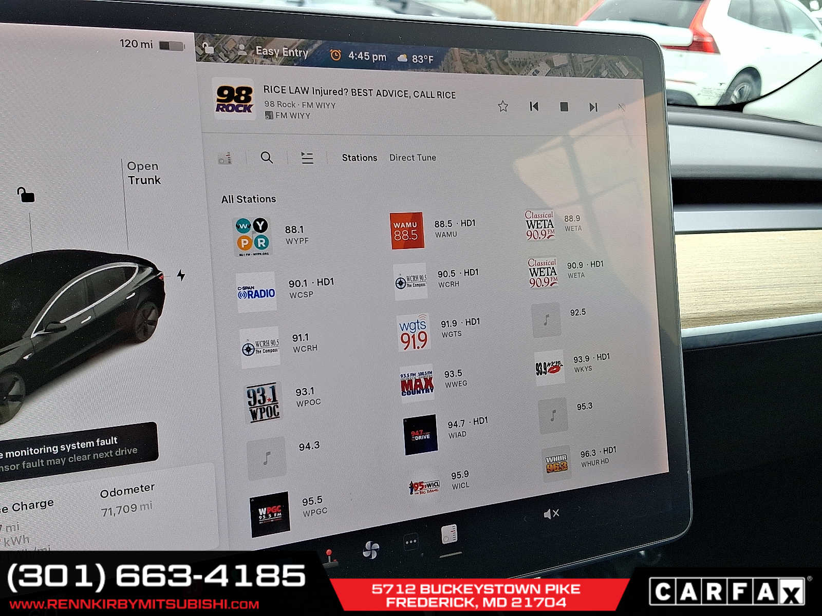 Vehicle image 18 of 32