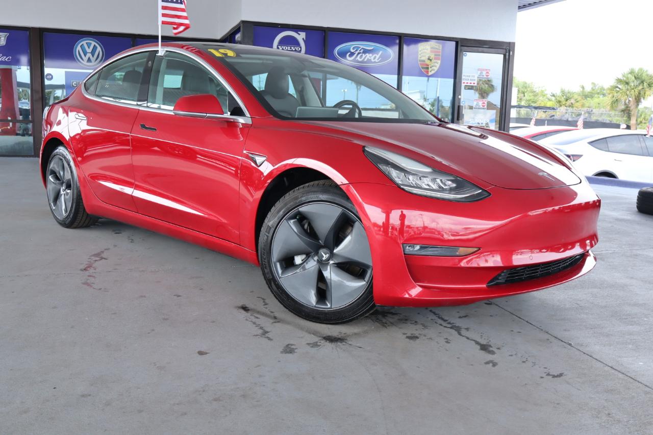 2019 Tesla Model 3 Long Range Image 1 of 38