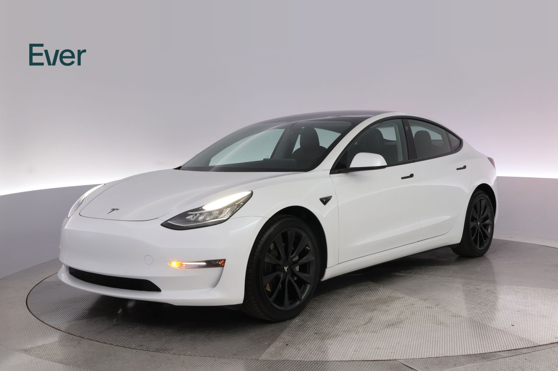 2019 Tesla Model 3 Standard Range Image 1 of 30