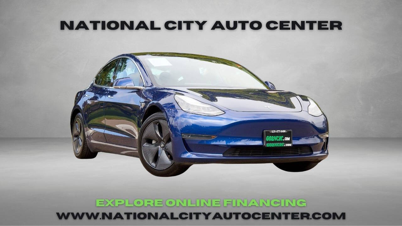 Vehicle image 4 of 27
