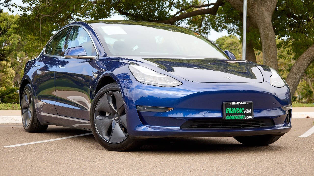 Vehicle image 5 of 27