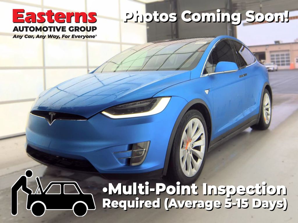 2019 Tesla Model X 75D Image 1 of 1