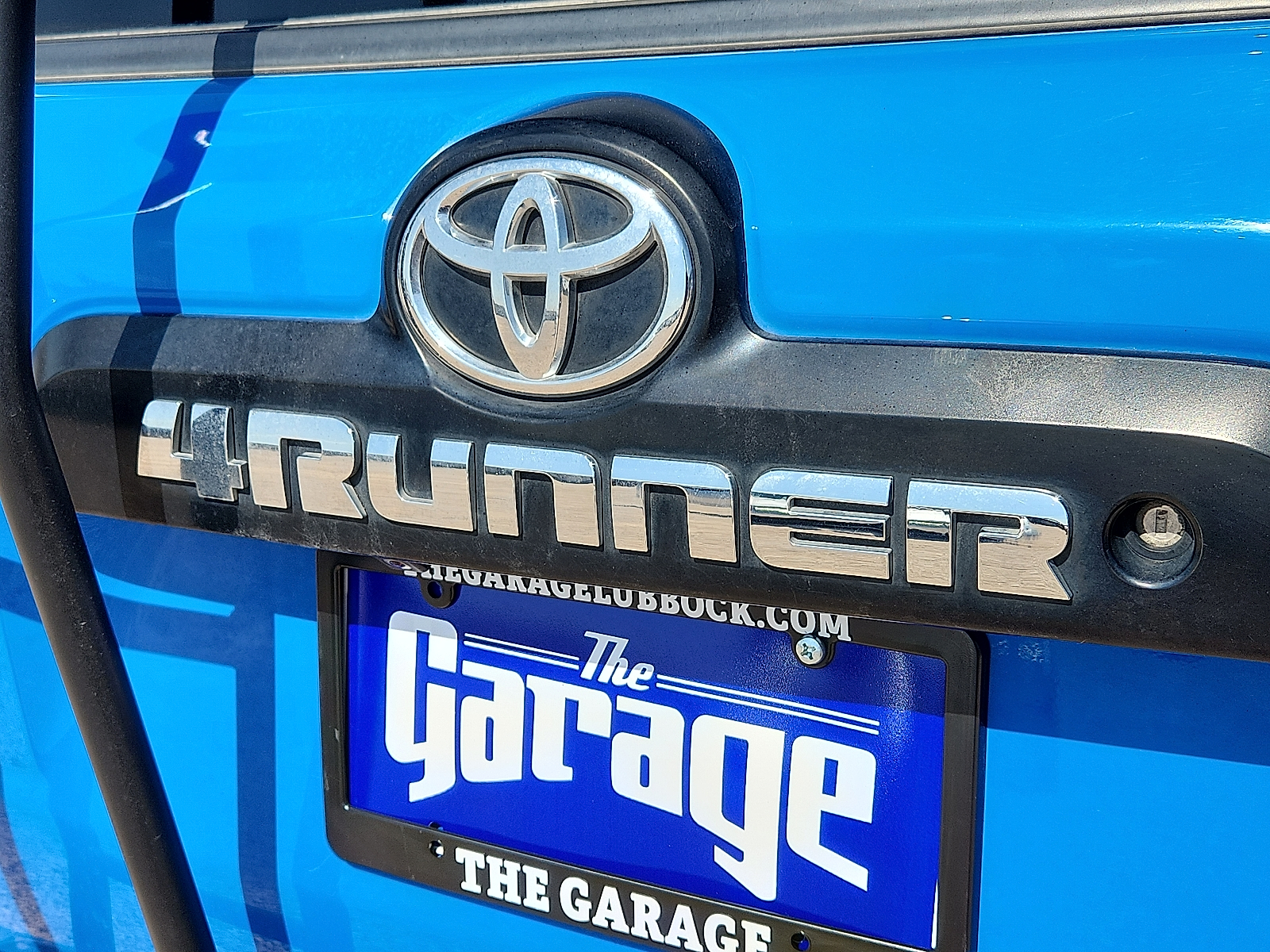 Vehicle image 18 of 20