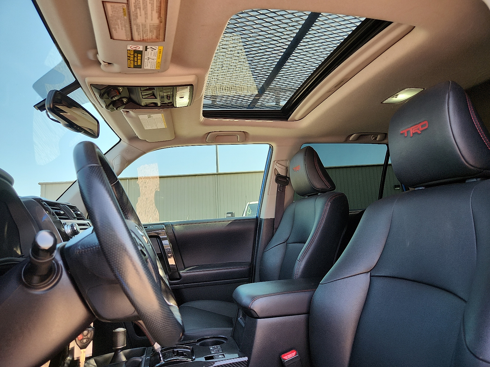 Vehicle image 9 of 20