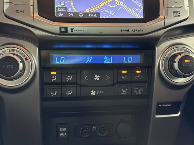 2019 Toyota 4Runner SR5 Image 18 of 27