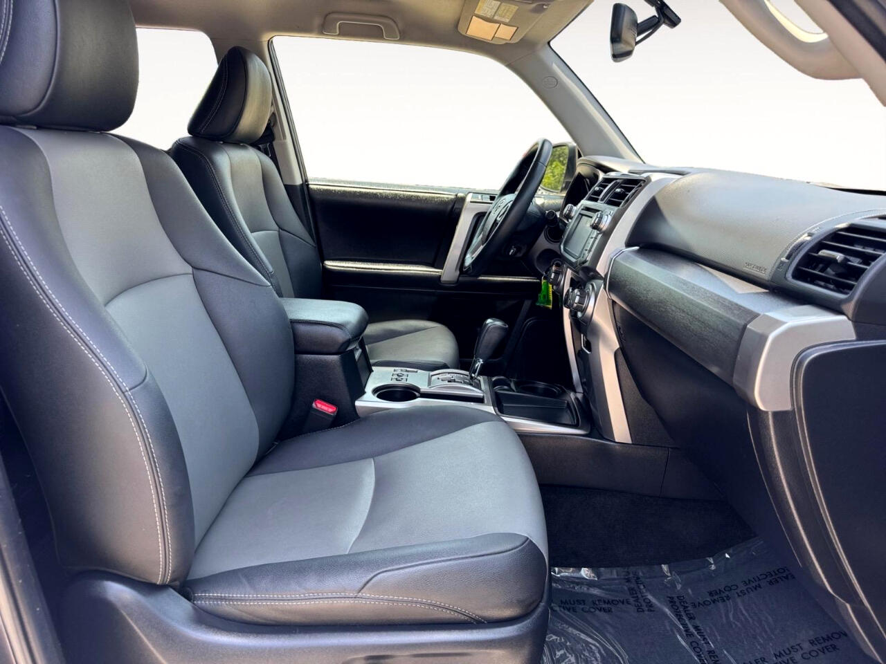 Vehicle image 20 of 40