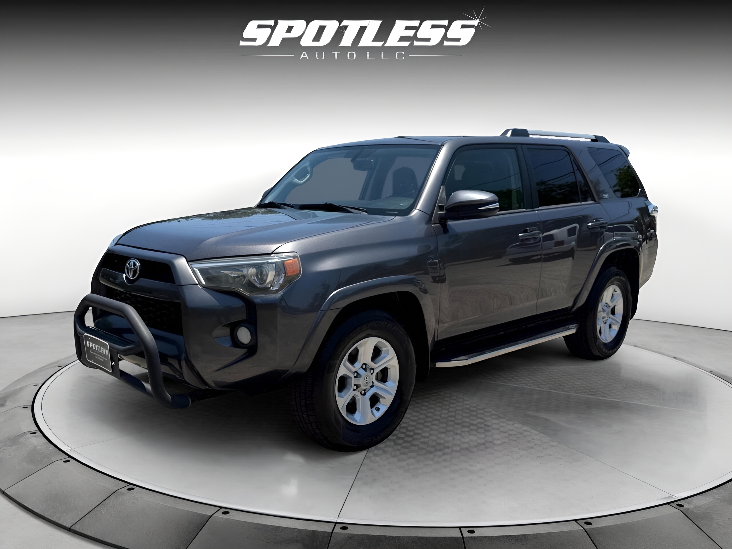 Vehicle image 31 of 40