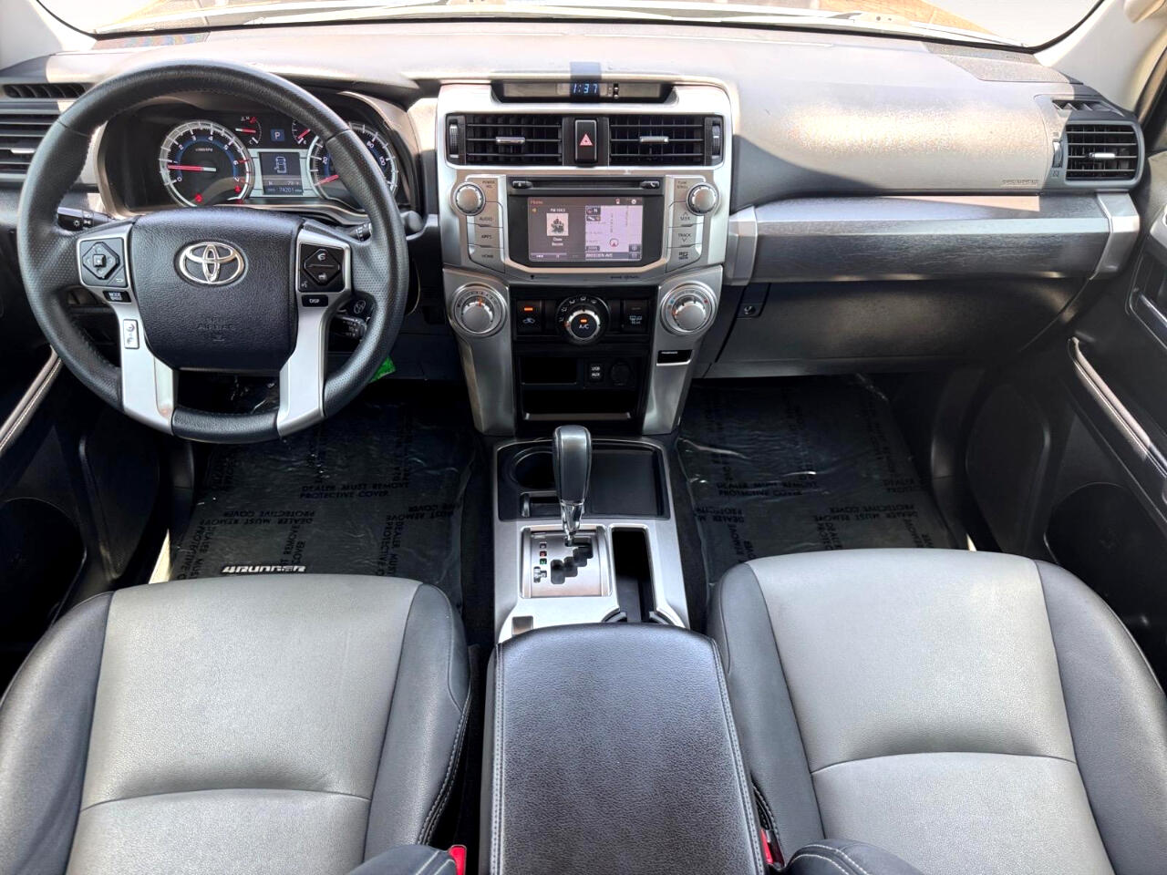 Vehicle image 24 of 40