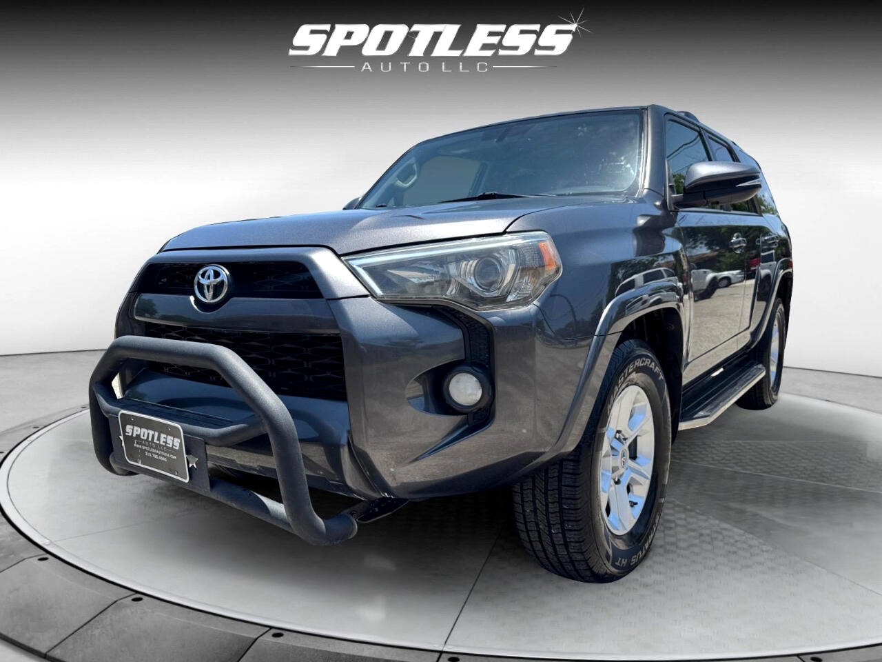 Vehicle image 2 of 40