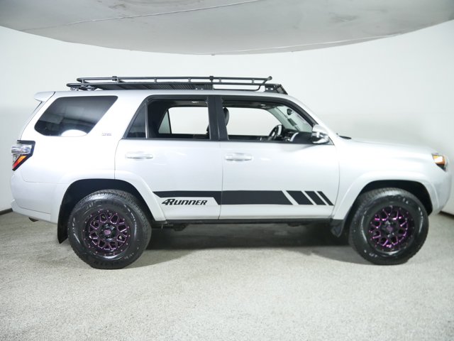 Vehicle image 7 of 45