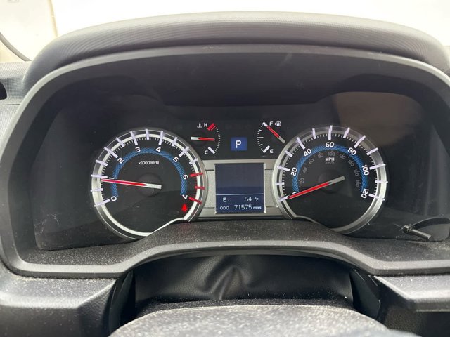 Vehicle image 20 of 45