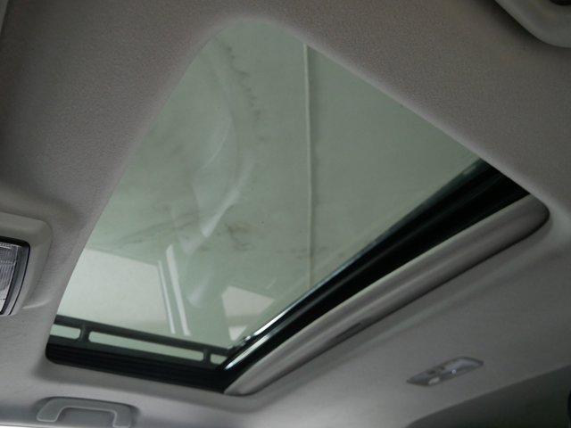 Vehicle image 44 of 45