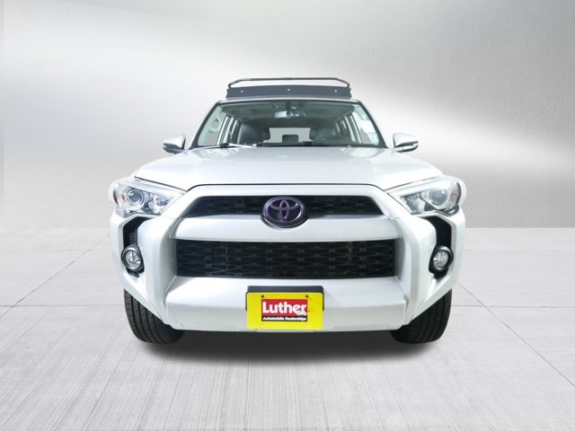 Vehicle image 13 of 45