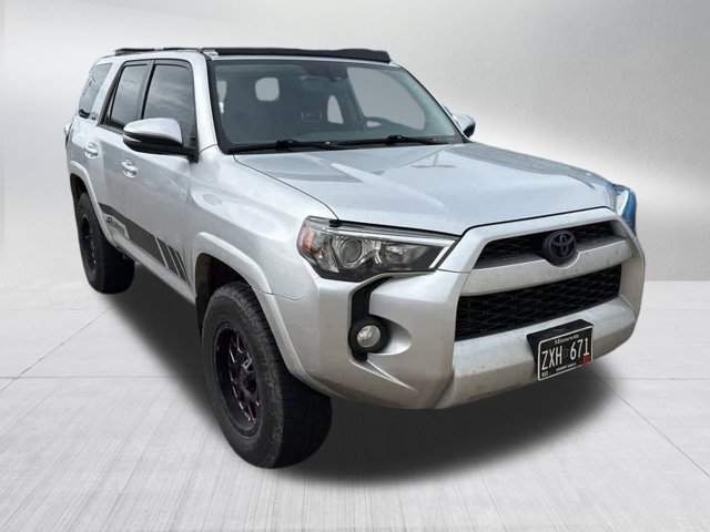 Vehicle image 6 of 45
