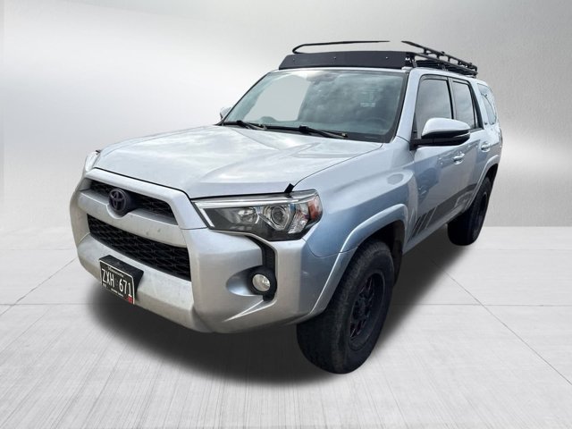 Vehicle image 14 of 45
