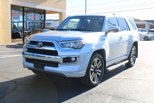 Vehicle image 1 of 44