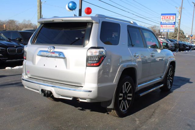 Vehicle image 2 of 44
