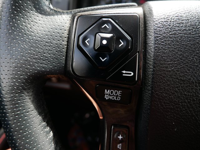 Vehicle image 25 of 36