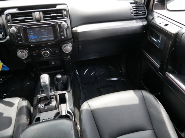 Vehicle image 29 of 36