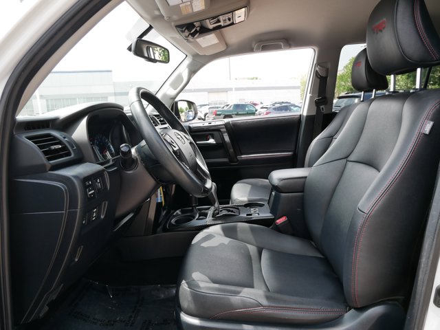 Vehicle image 15 of 36