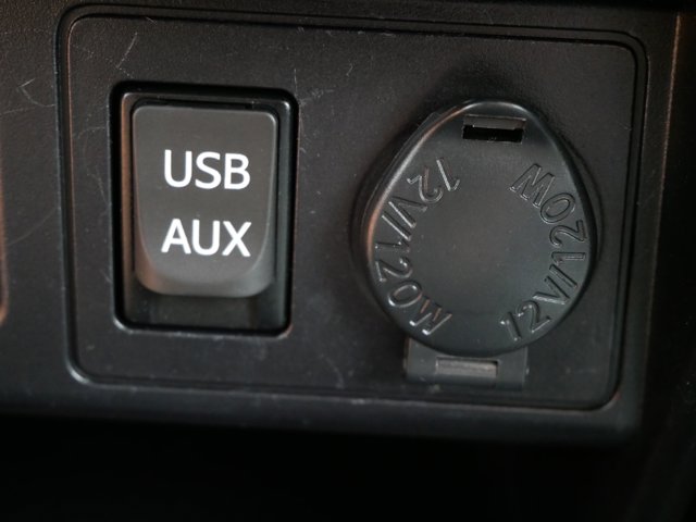 Vehicle image 23 of 36