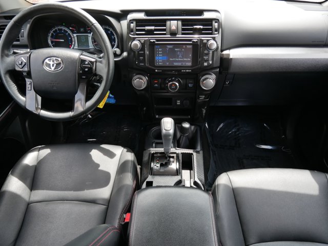 Vehicle image 16 of 36