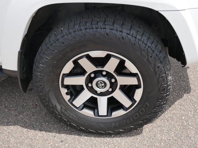 Vehicle image 9 of 36