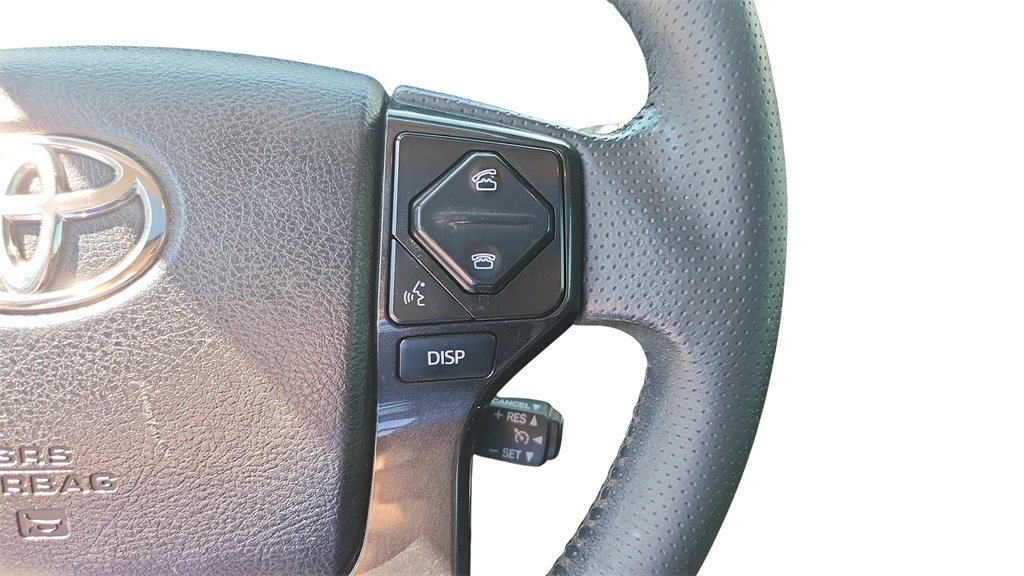 Vehicle image 15 of 38