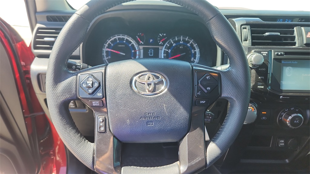 Vehicle image 13 of 38