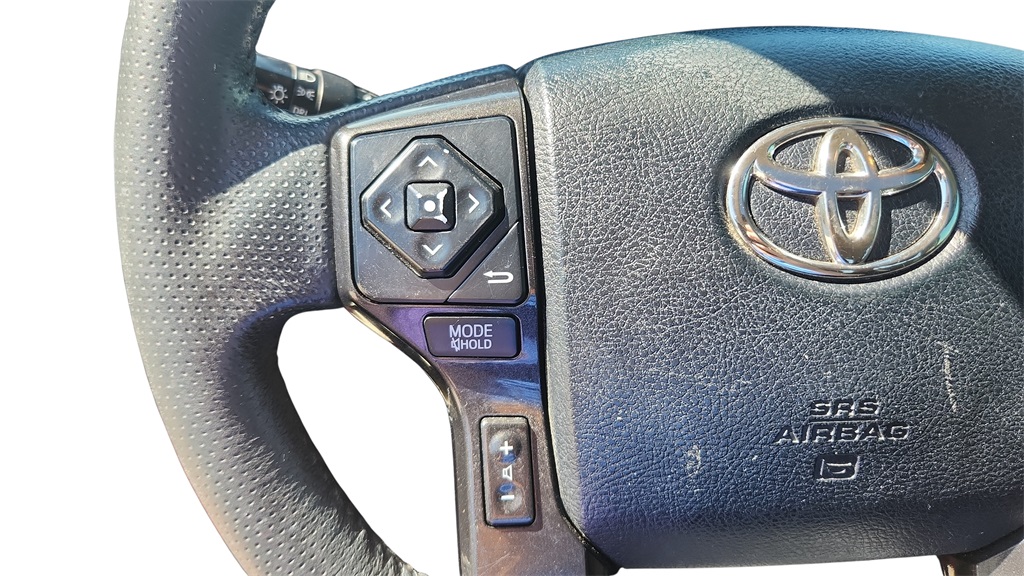 Vehicle image 14 of 38
