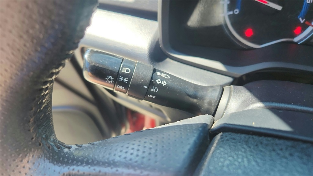 Vehicle image 17 of 38