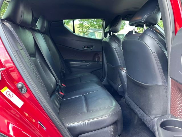 Vehicle image 23 of 51