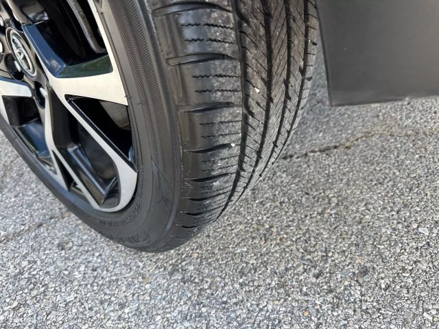Vehicle image 44 of 51