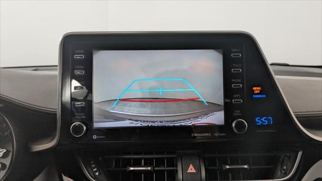 Vehicle image 21 of 36