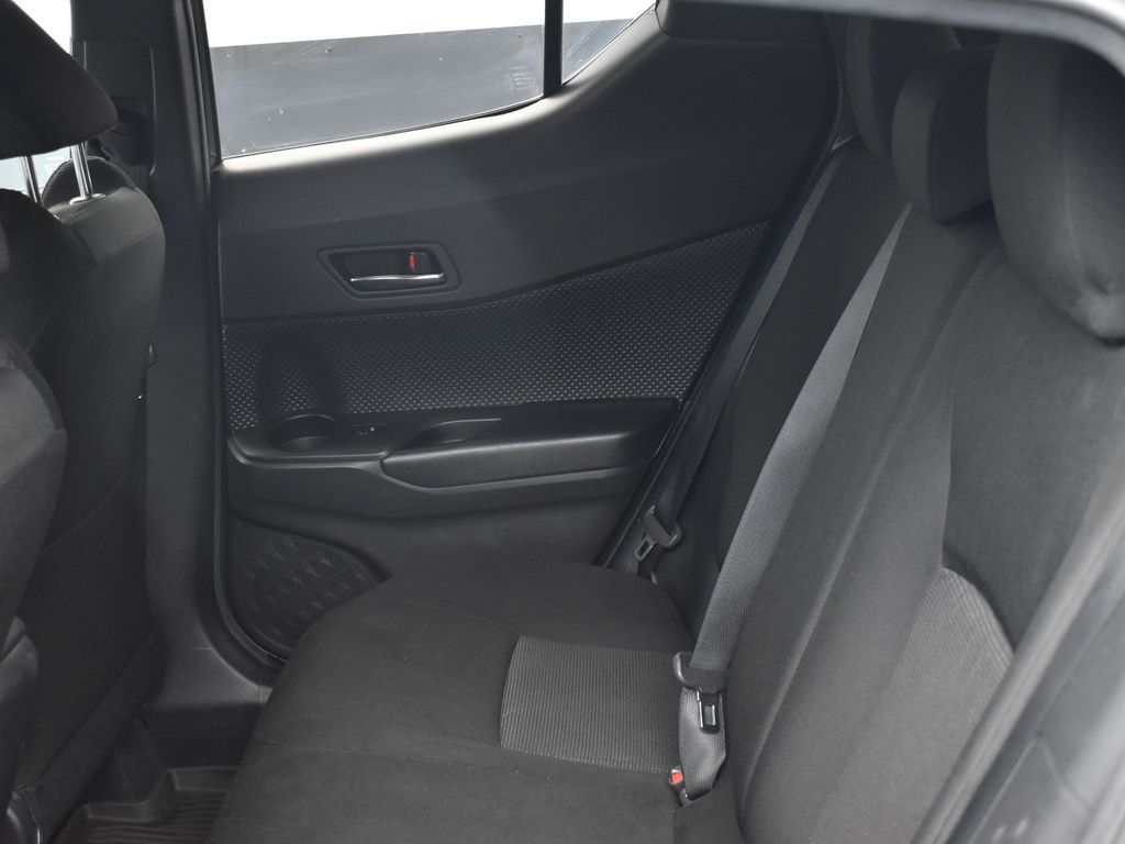 Vehicle image 42 of 51