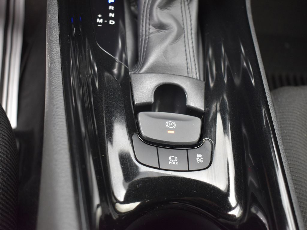 Vehicle image 39 of 51