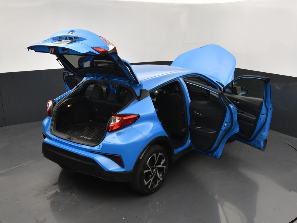 Vehicle image 13 of 51