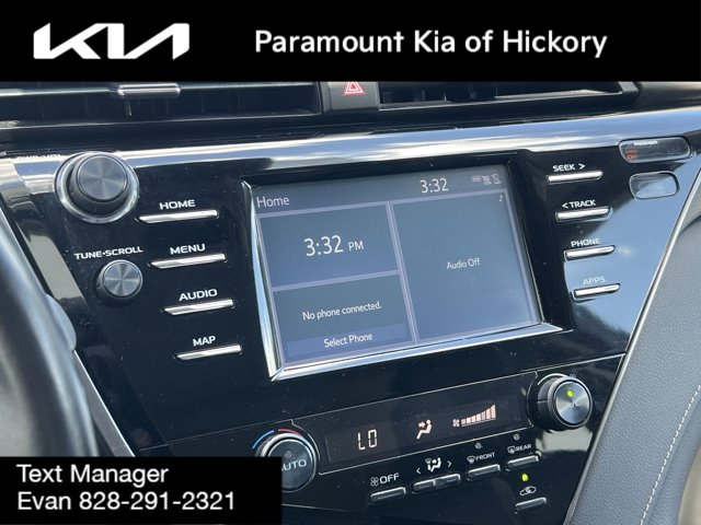 Vehicle image 24 of 32