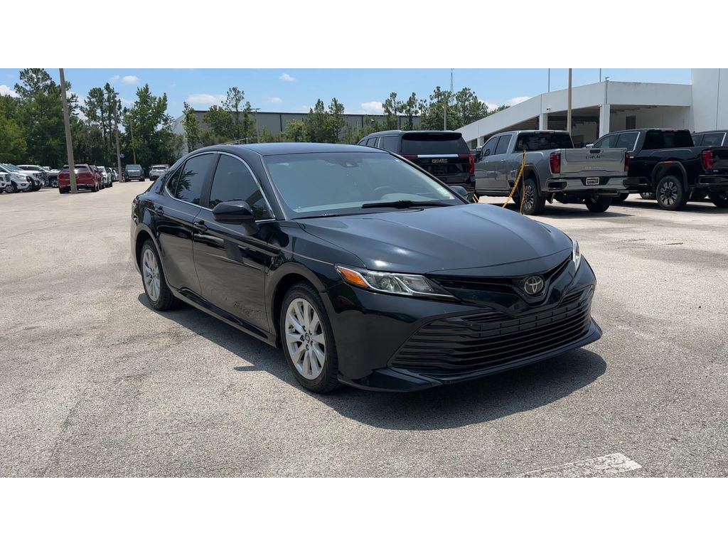 Vehicle image 5 of 35